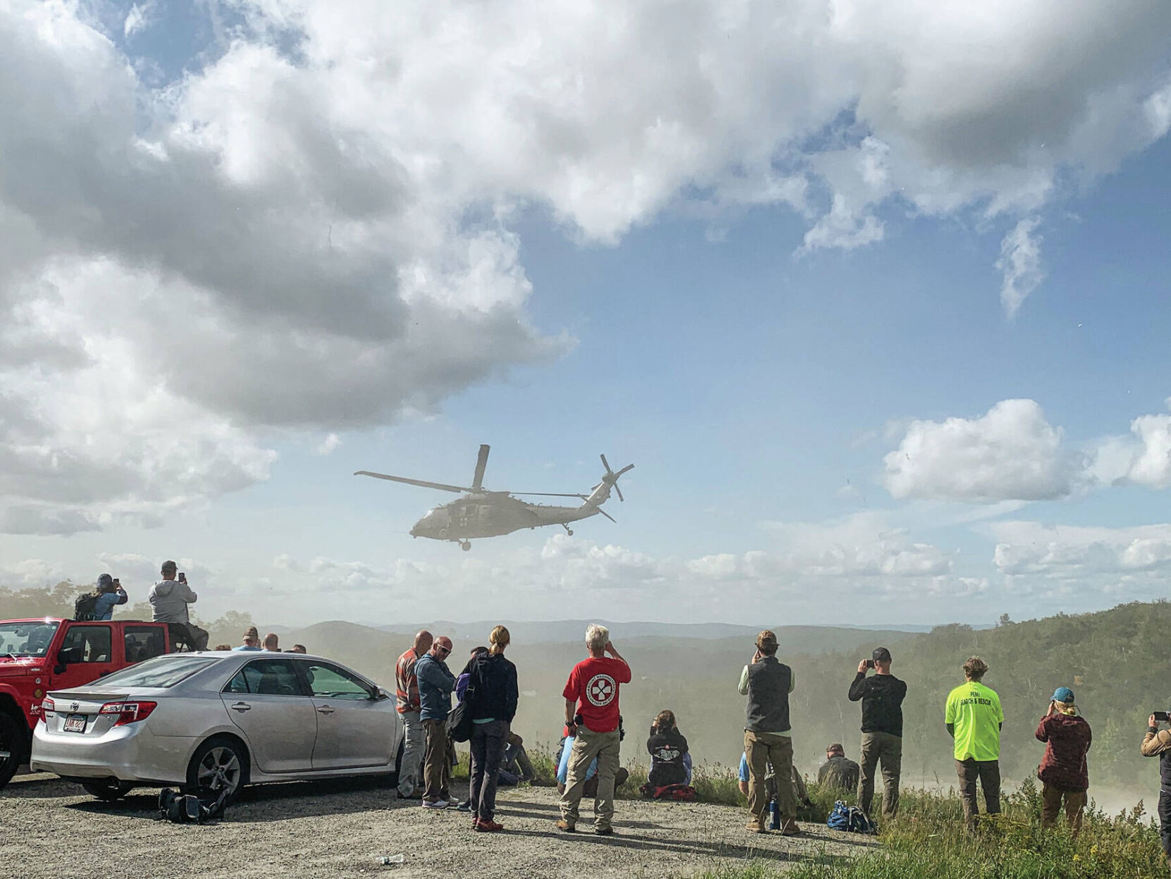 Guard’s Blackhawk Helicopter Helps With Hiker Emergency